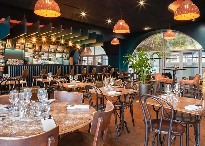 Ibis Paris Tour Eiffel Cambronne 15Eme Hotel